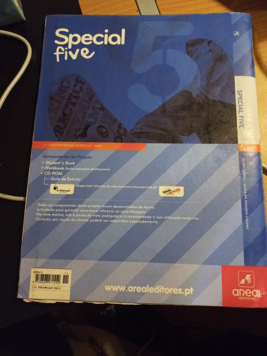 Cadernos de ativ. Inglês História e Geografia Música 5ºano