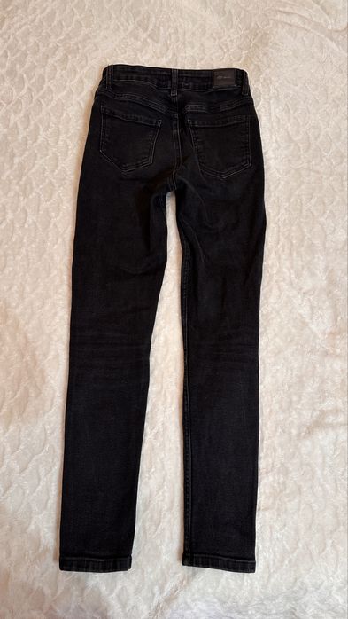 Джинси скіні чорні