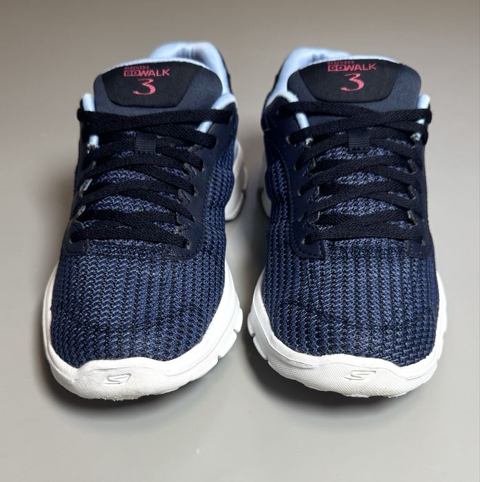 Skechers  37 р. Go Walk 3 жіночі кросівки