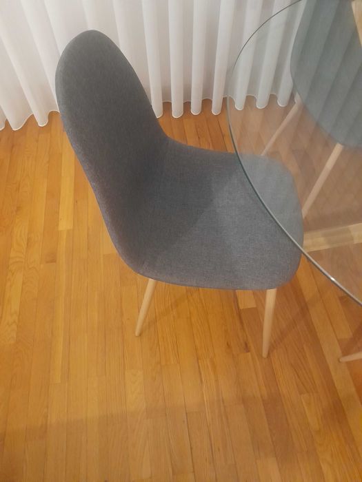 Mesa de Jantar com 4 cadeiras