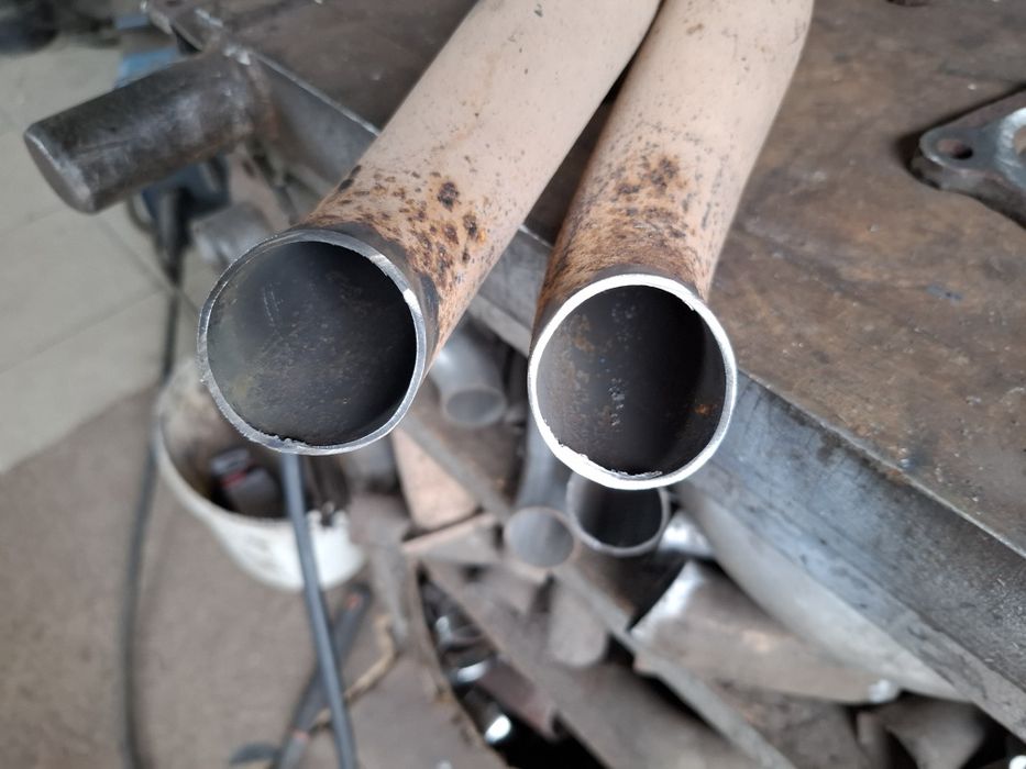 Труба приемная штани  ШКОДА. октавія  SEAT гольф 4 АУДИ 3 1,6