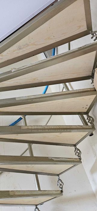 Schody spiralne kręcone przemysłowe/warsztatowe