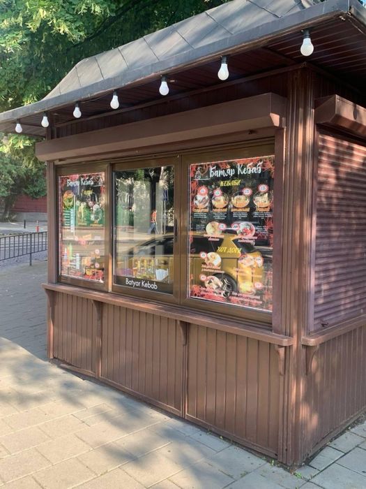 Продаю власний діючий МАФ ( Кебаб). Вул Франка 108, Польське консульс.
