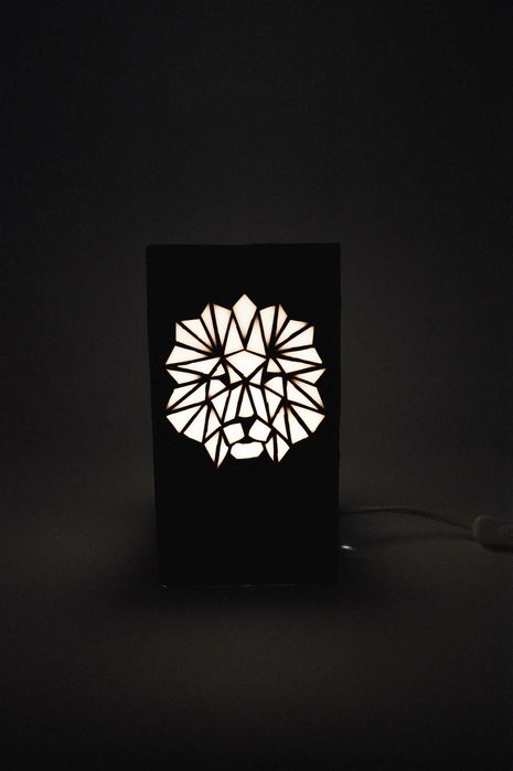 lampa witrażowa w stylu loft