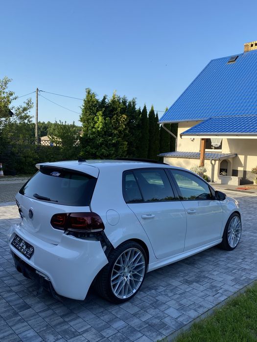 Volkswagen Golf 6R