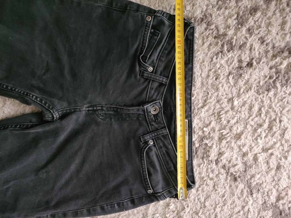 Jeansy czarne regular waist prosta nogawka