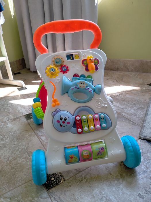 Продам дитячі ходунки (музичні)