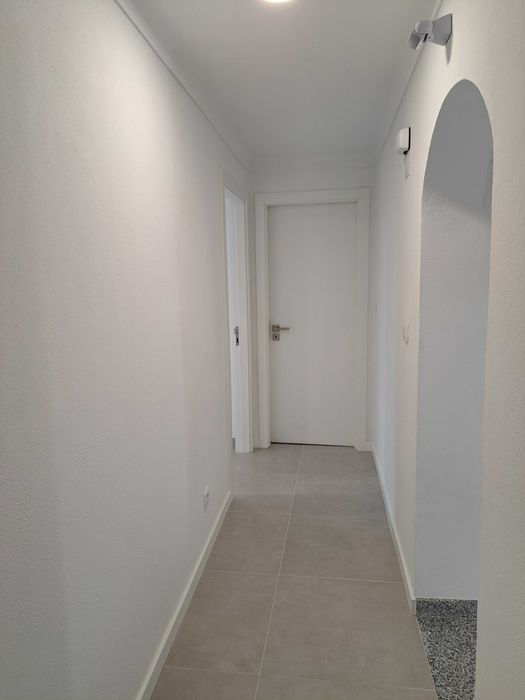 Apartamento T2 semi-novo  em Mangualde
