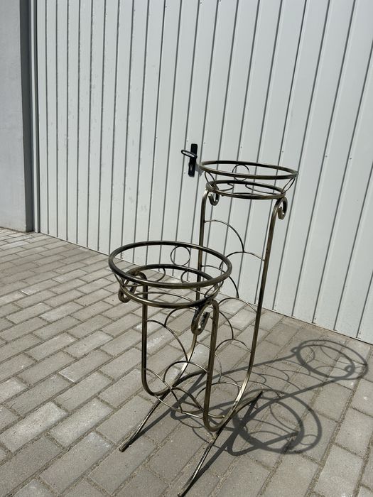Kwietnik podwójny
