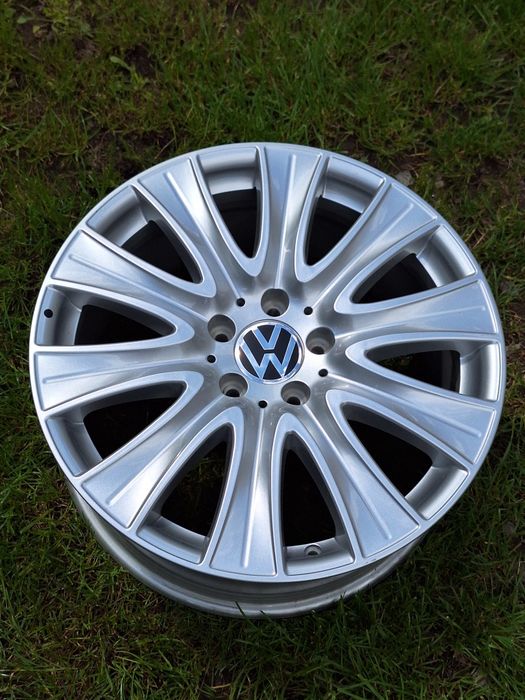 Шикарні литі диски R18 для VW ID4 PASSAT B8, Alltrack, Tiguan ІІ