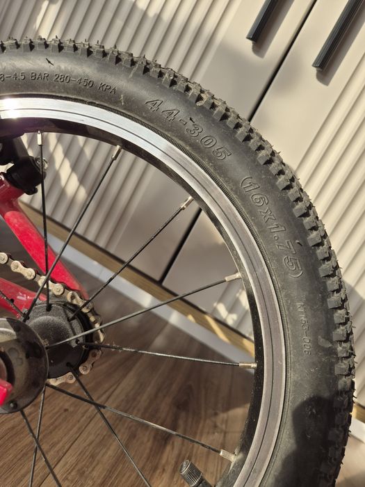 Rowerek kubikes 16s czerwony