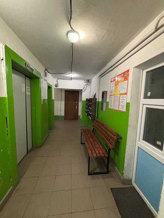 продам 1 комнатную Победа 5.