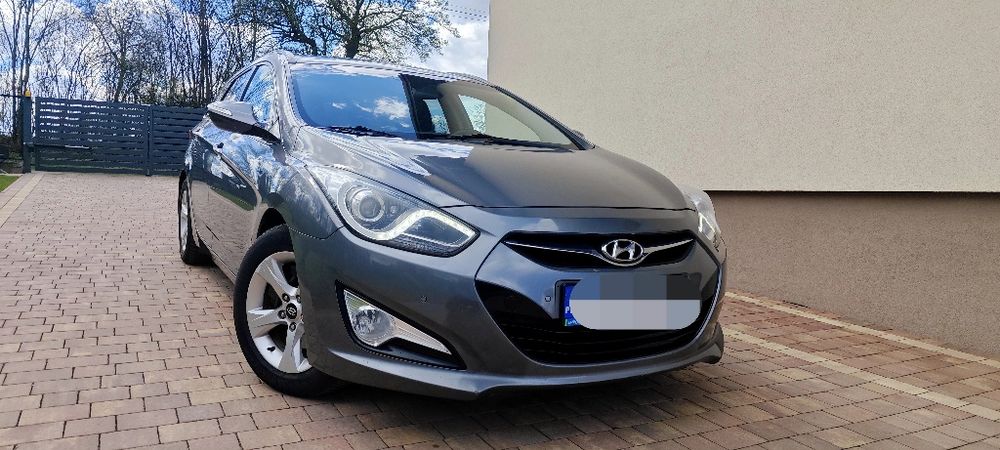 Hyundai i40 1.7 crdi niski przebieg klima hak