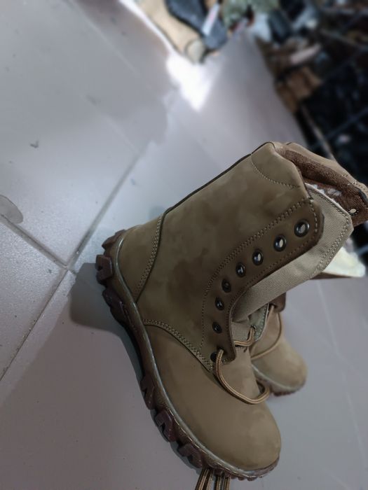 Берцы армос ботинки кросовки ,хамерсы