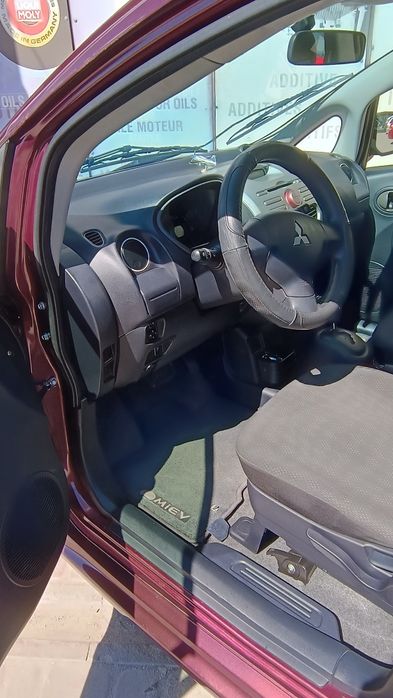 Продам електромобіль
