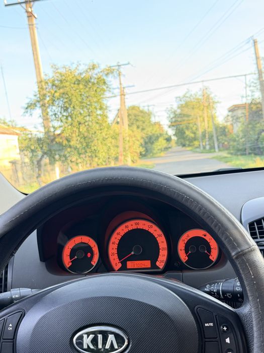 Kia ceed универсал, 1,6 бензин  2007 год