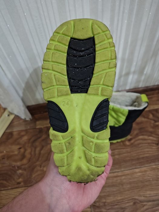 Зимние детские сапоги 24 размер