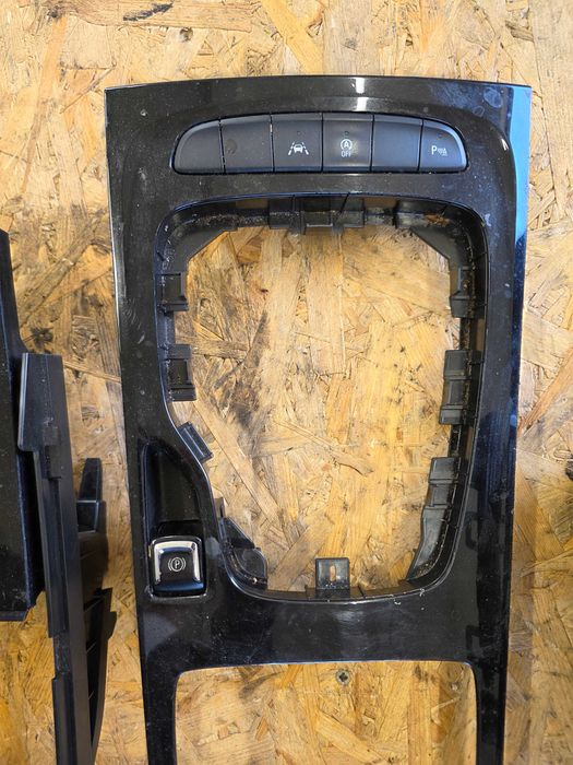 panel konsola dekor schowek Opel Insignia B 2 II  17 rok 1.6 cdti komplet