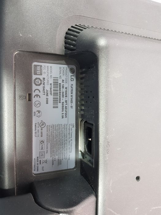 Монитор LG Flatron E1942S-BN