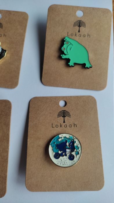 Zestaw nowych przypinek metalowych Lokaah