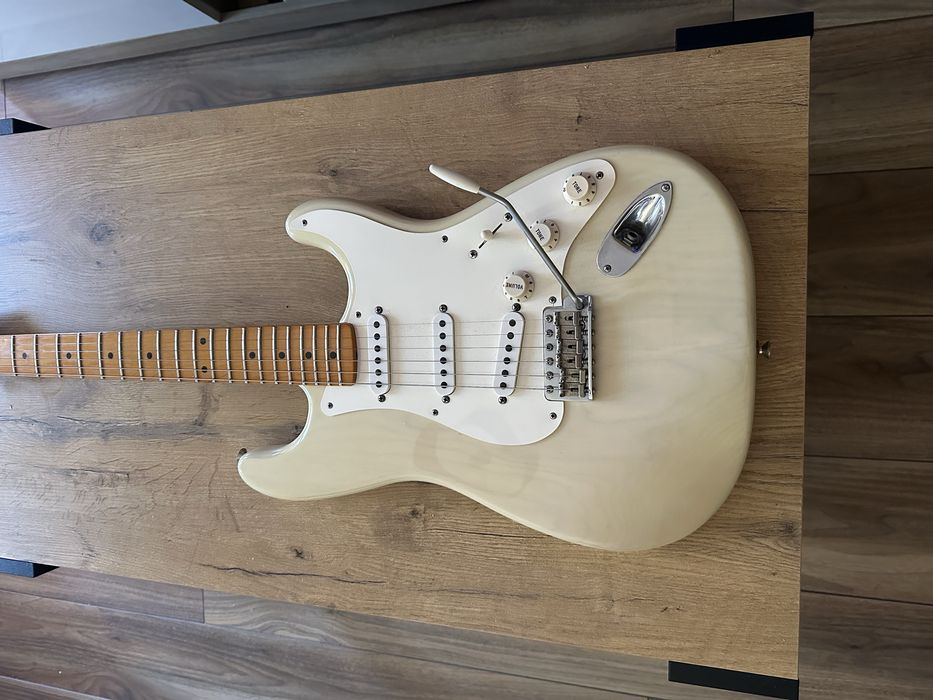 Fender AVRI 57 1999r USA
