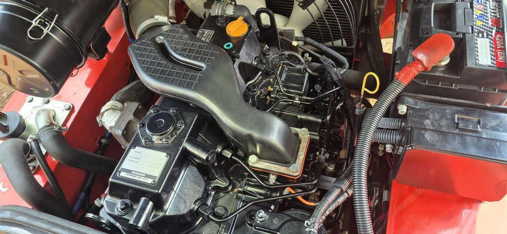 Wózek Widłowy Manitou MI25D - Rok 2018r. - Tylko 1230 mth ! - Diesel - Triplex 5 m - Wolna 4 sekcja - Maszyna jak Nowa