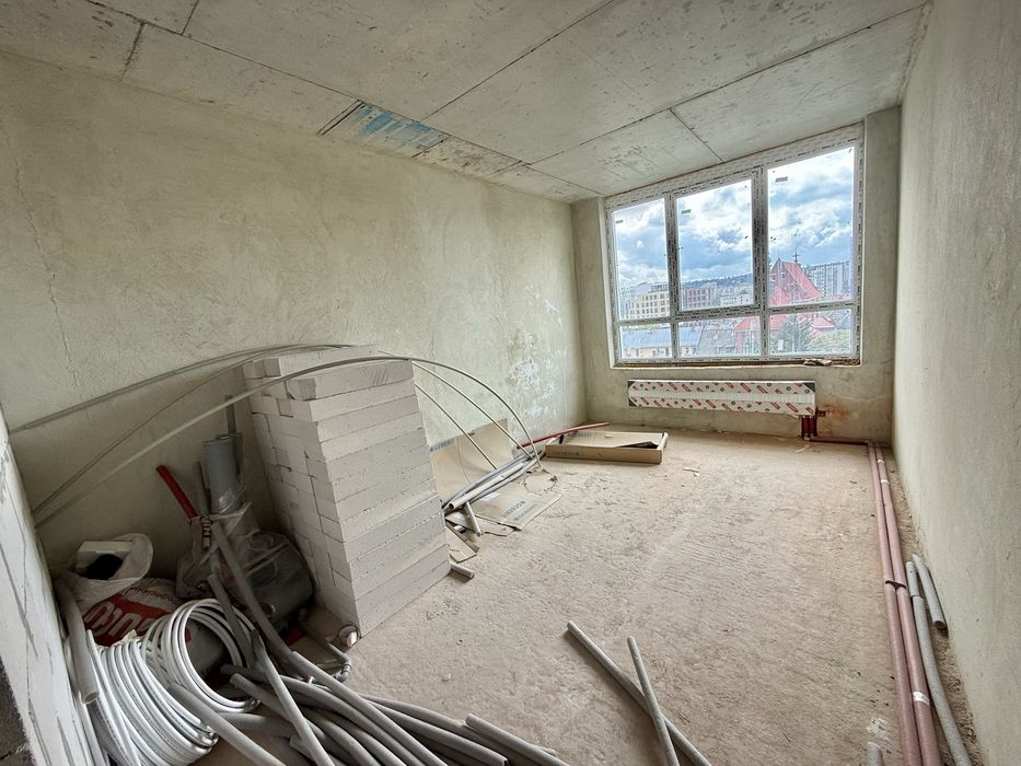 Продаж 3 кімнатної квартири в новобуді вул. Замарстинівська біля парку