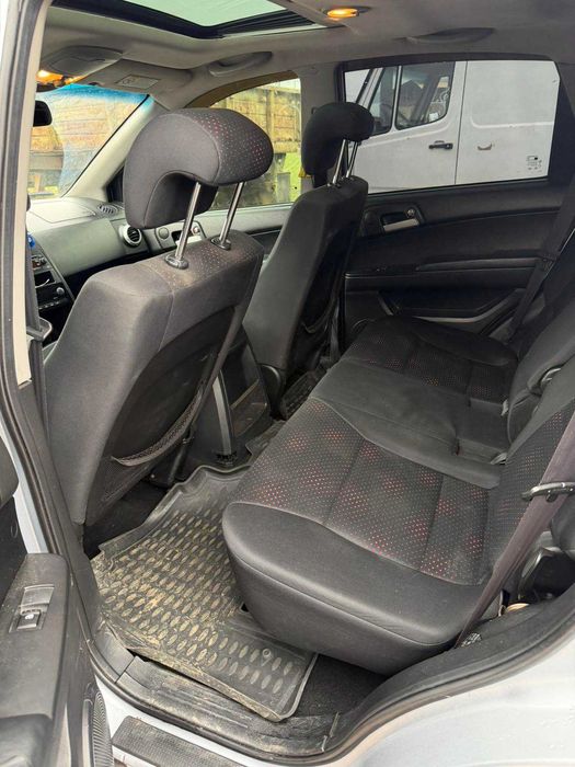 SsangYong 2010 Рік 2.0 дізель автомат