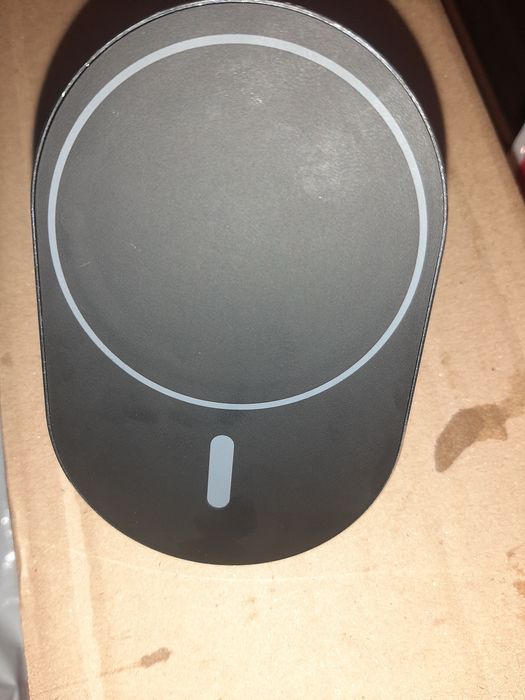 Продам тримає зарядку