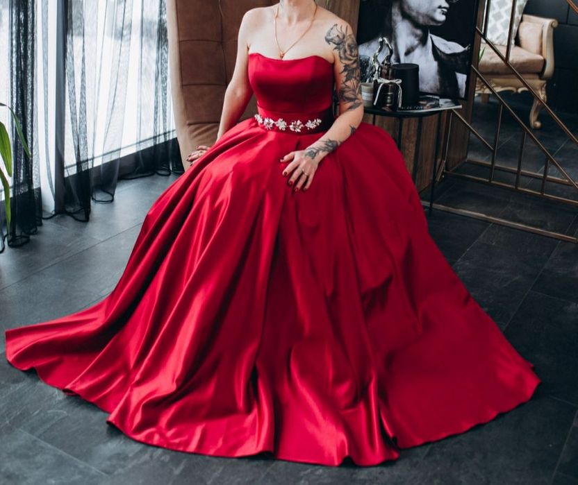 Платье на выпускной. Прокат.  Платье на прокат.