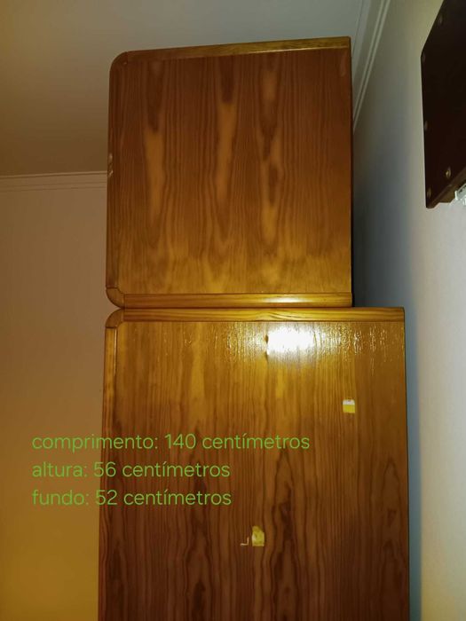 Roupeiro quarto madeira