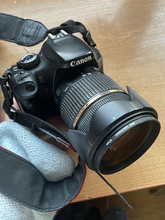 Продам фотоапарат Canon 550 D