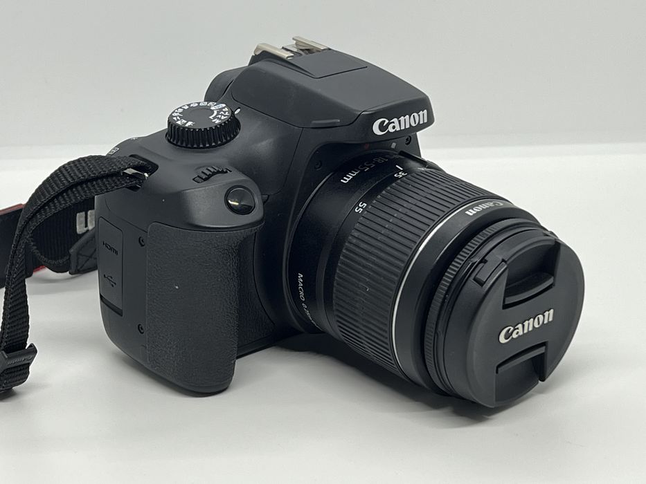 Canon 4000D kit Стан нового