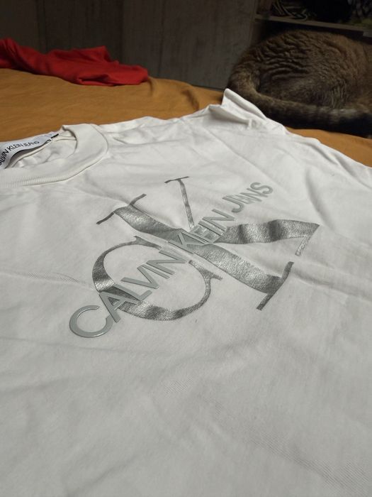 Футболка Calvin Klein Guess