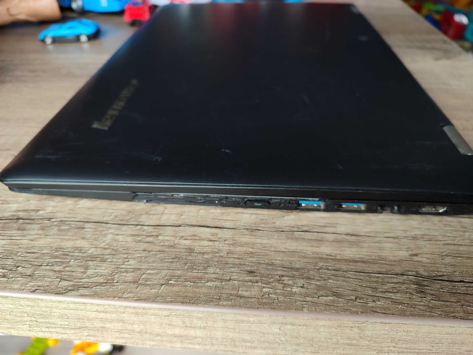 Lenovo Yoga 500-15isk 15'6' dotykowy / i7 6th/8GB DDR4/SSD/Nvida 920M/