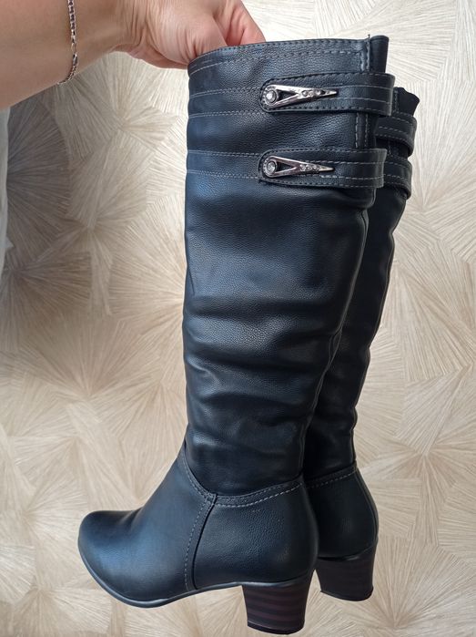 Сапоги жен38р! ботиночки женские(37р)