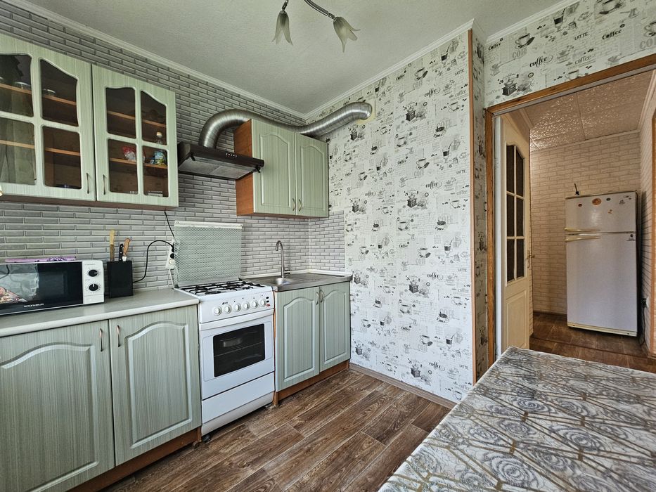 1 - комн. Квартира, Левый берег, 6 - ая больница, ул.Квитки Цисик 12