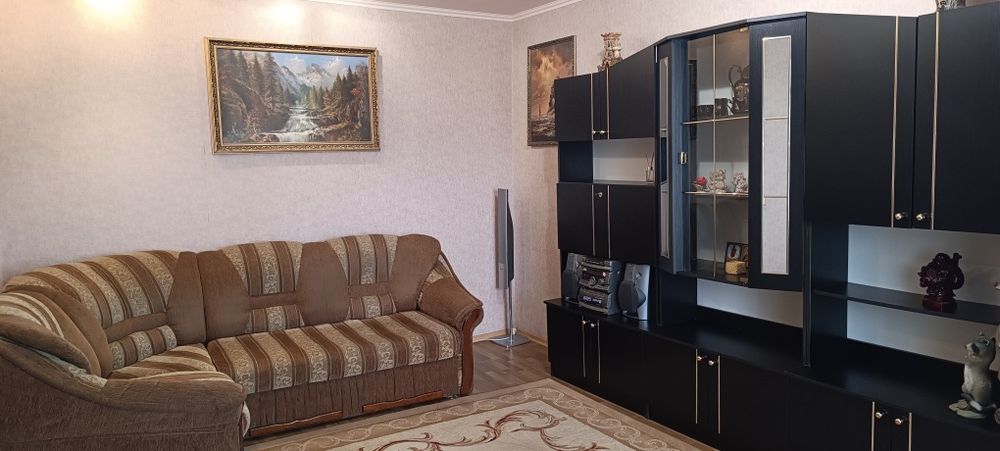 2х кімнатна квартира по вул Миру