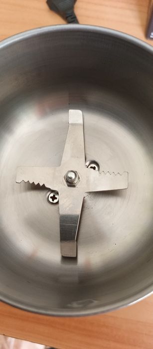 Кофемолка RAF R.7113. 300 Вт,4 ножа,високоборотіста