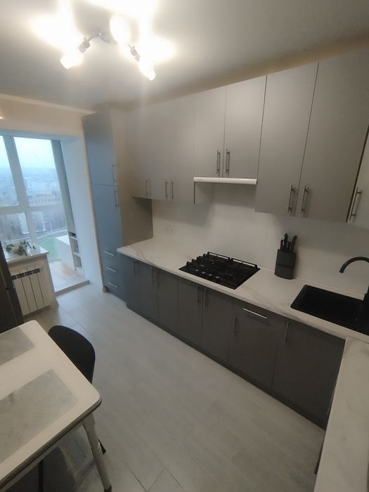 Продам 2 комнатную квартиру улучшенной планировки пр Аэрокосмический