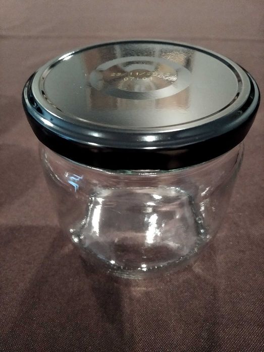 Lote 10 frascos de vidro com tampa metálica preta