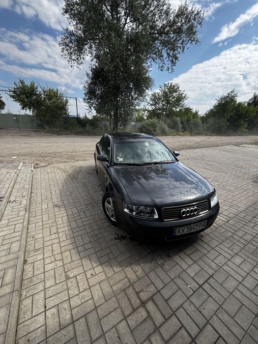 Audi a4 2001 рік