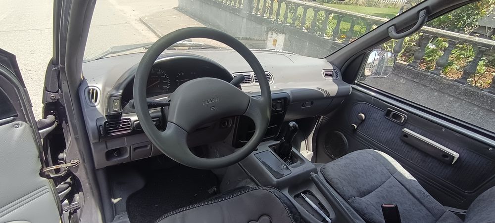 Nissan Vanette 2.3