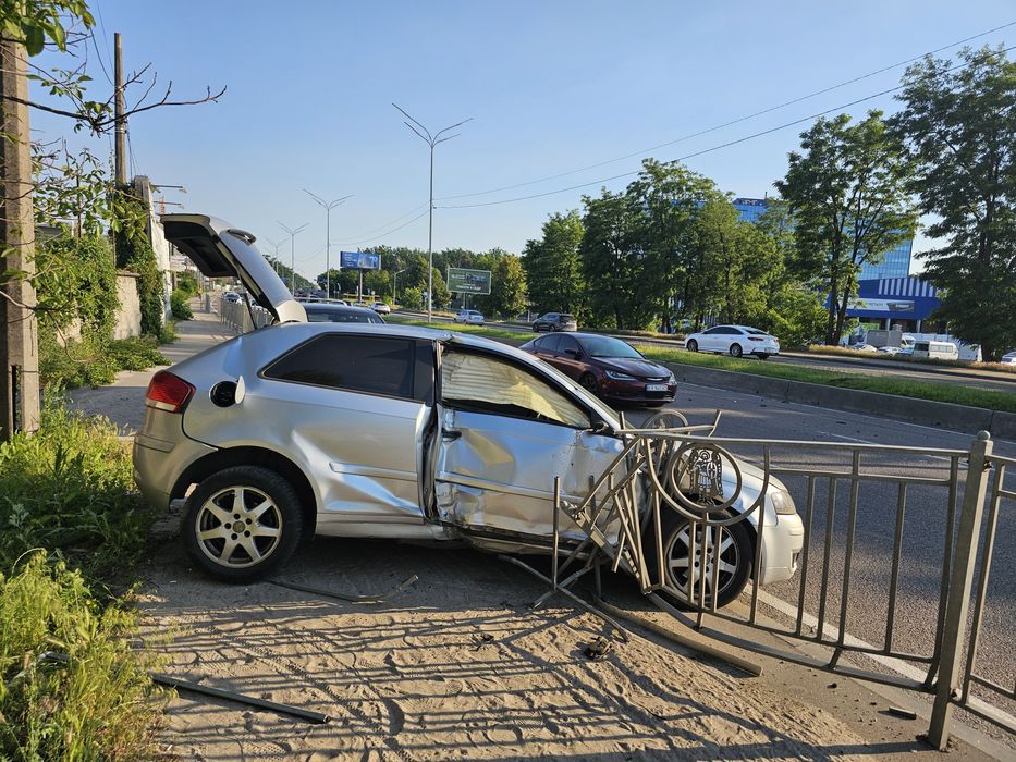 AUDI A3 2003 VIN WAUZZZ8PX4A018022 фото оголошення 4 з 16