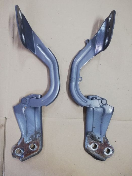 Zawiasy maski pokrywy silnika mocowania Ford Focus mk3 Kuga mk2 VB