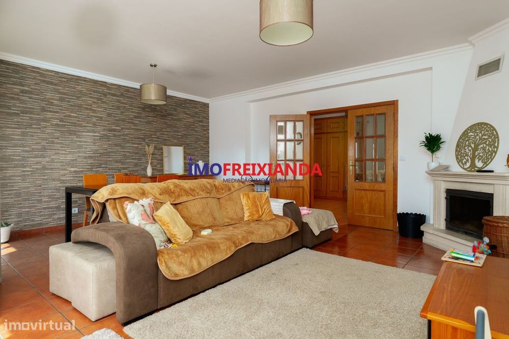 Apartamento em Freixianda