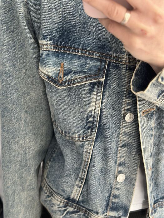 Джинсовка house