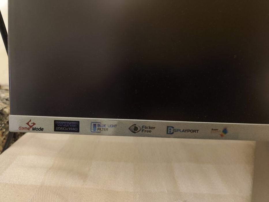 Монитор на запчасти