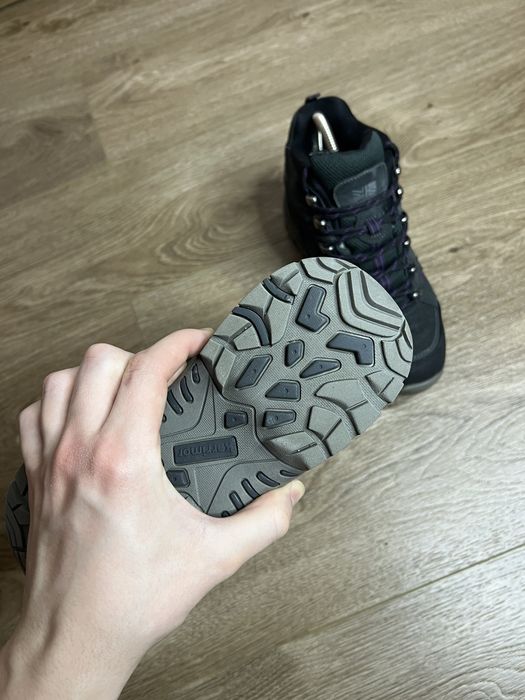 Продам БОМБЕЗНІ жіночі трекінгові черевики Karrinor Hawthron Waterproof Mid