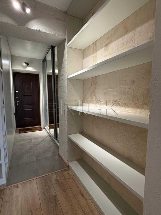 Продаж нової 1-к квартири, Кониського 83/85, 115 000 USD, ремонт